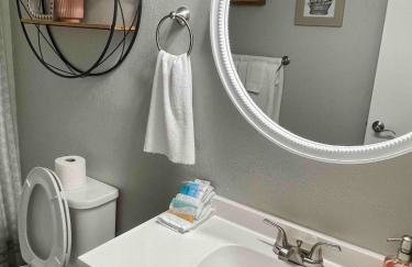 Beechside Breeze Luxury Condo with Pool Hot tub - Foto 16