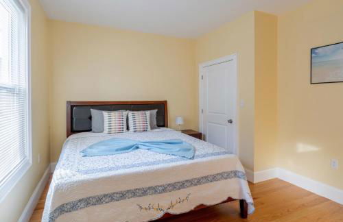 233-1 4BR Boston - Cozy Apt near MBTA Station - Photo 14