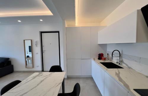 Naiade Apartment - parcheggio privato coperto incluso - Foto 3