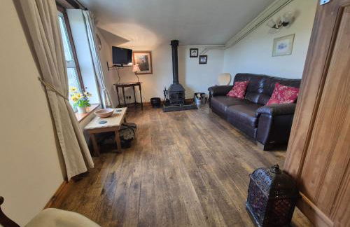 The Old Barn - Photo 4