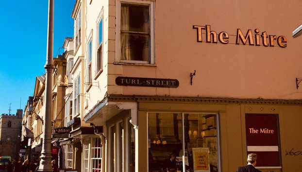 Le célèbre pub The Mitre