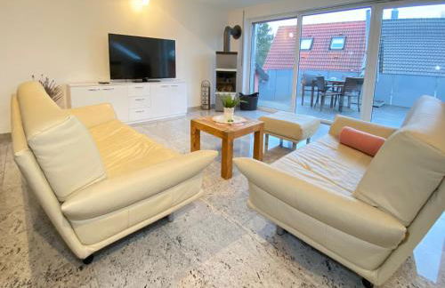 4 Zimmer Apartment, 125 qm, ruhig und zentrumsnah, max 5 Pers, Dachterasse, Garage, 1000 MBit - Foto 8