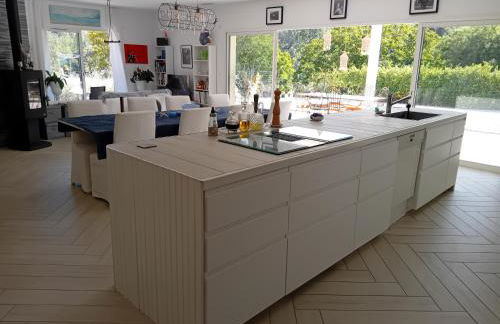 La vie en rose, villa with a view - Foto 9