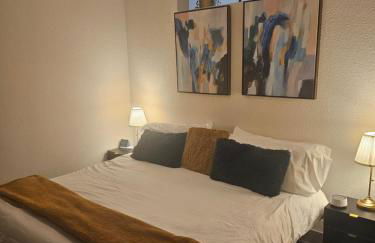 Modern Cozy Condo facing Riverwalk w King Suite - Foto 9