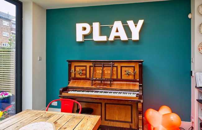 4 Bedroom House, Barnes - Foto 11