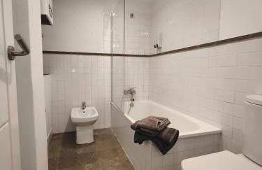 Robles-Mercado - Foto 2