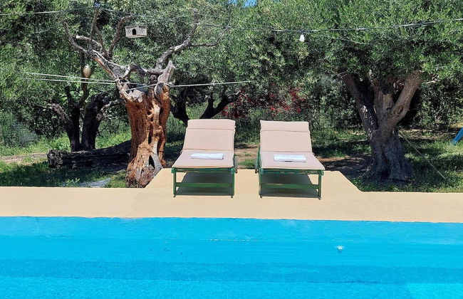 Sofiana s Garden Retreat w Private Pool - Foto 27