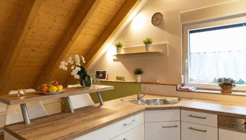 Ferienwohnung Schäffer mit Klimaanlage und Freisitz im Garten - Photo 5