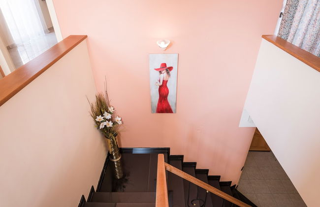 Steps to the Beach Spacious Home-Parking - Foto 34