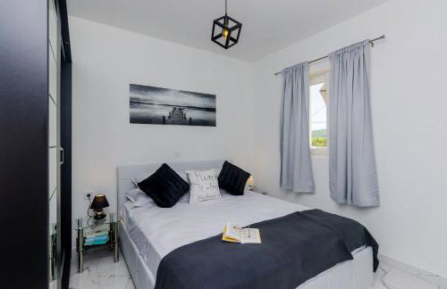 Mata Family Apartments - Photo 30