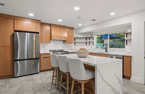 Modern Cactus Home - Luxe with Spa-baths Pool & Firepit - Foto 22