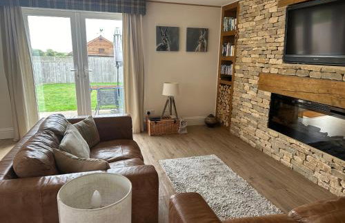 Old Groom's Cottage - Photo 4