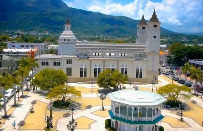 New and Modern 2 Bedroom Apt 5a - Foto 18