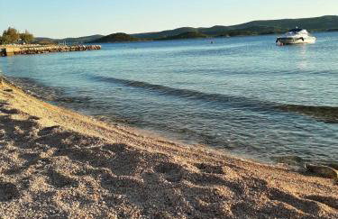 Four Stars Apartments - Foto 14