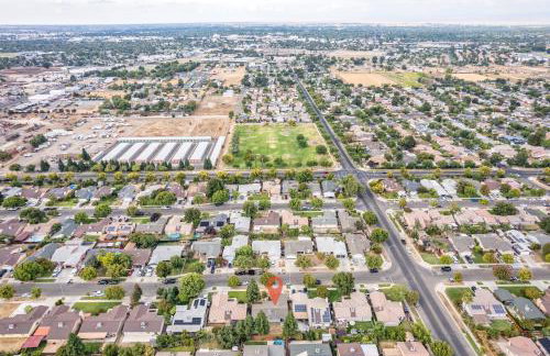 3BR Cozy Home~ Stylish & New ~ UC Merced ~ en route Yosemite! - Foto 40