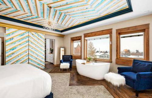 Great Falls Luxe Haven 4BR Gym Office and Hot Tub - Foto 23