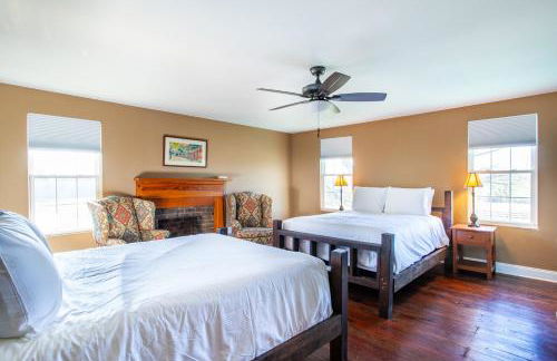 Peaceful Farm House - Quiet and Relaxing Getaway! - Foto 26