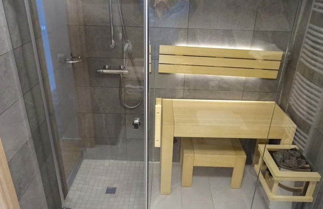 Green Apartments - Photo 20