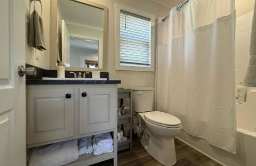 WiFi Firepit Fishing Pond - FarmView - Foto 9