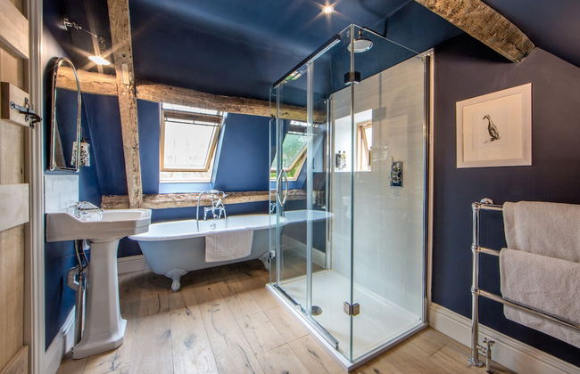 The Cowsheds - Photo 14