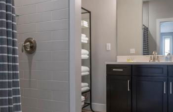 Capri 209 in the Heart of Downtown Traverse City - Foto 14