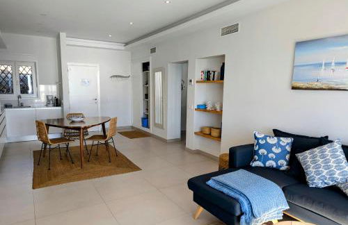 Rise & Shine Beachfront La Cala - Photo 7