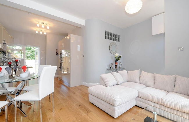 Charming 5 Star 3 Bed London Flat, Garden, Parking - Foto 5