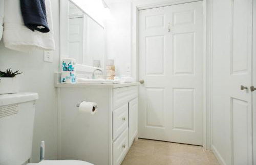 Lynwood Collection on Forsyth 12B by Lucky Savannah - Foto 28