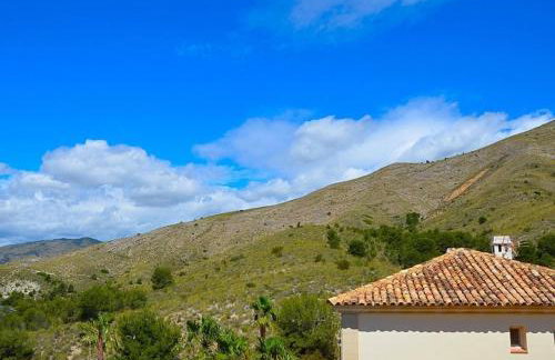 Villa with panoramic sea views - Photo 26