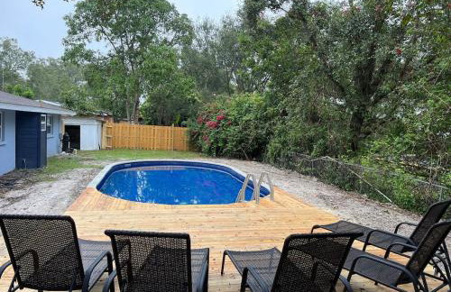 Pool home with large fenced yard - Foto 7