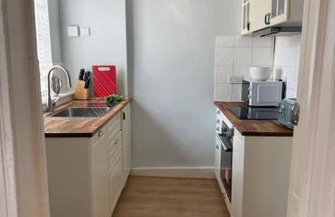 Pretty 2 Bedroom Cottage in Skirmett with Parking - Foto 15