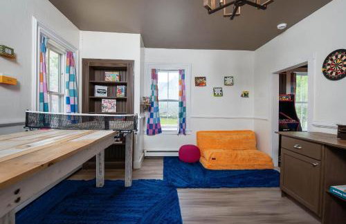 Game Room 10 Min to Trails - Foto 21