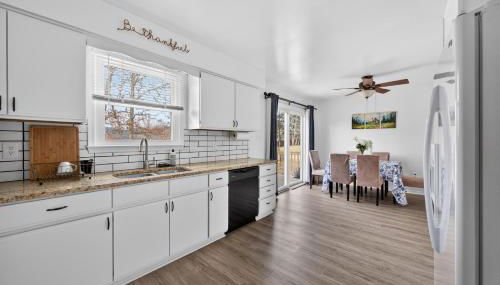 3bed and 2bath with big backyard quantico Stafford VA home - Foto 3, stove