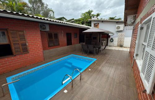 Casa com Piscina Próxima à Praia da Cachoeira - Photo 1