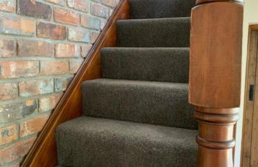 Pear Tree House 2 bed apartment - Photo 6