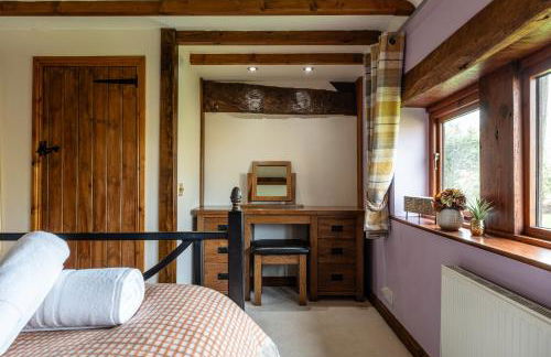 The Threshing Barn - Stunning 5 Bedroom Retreat! - Foto 148