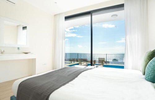 Villa La Perla by LovelyStay - Photo 33