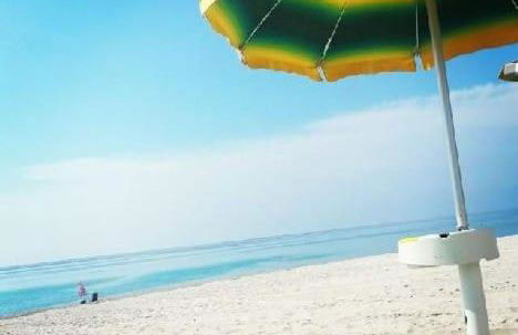 Bilocale vista spiaggia 10 metri dal mare - Foto 2