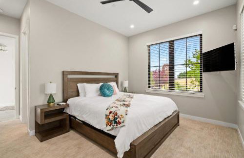 Steel City Cellars - Photo 14