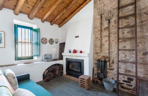 Casa del Ingeniero ,4 Hab 8 Pers 3 Chimeneas con horno,alberca - Foto 24