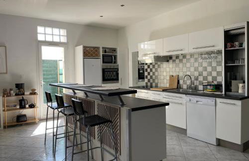 Spacieuse villa dans les pins - Photo 9