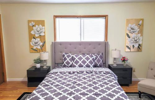 Nice big house with parking, king bed, yard - Foto 12