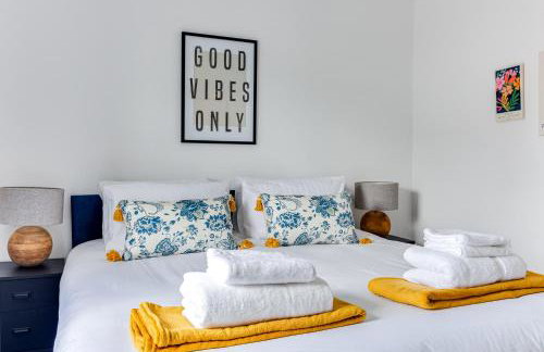 Spacious Bedford House Sleeps 6 Superfast WiFi Weekly Rates - Foto 22