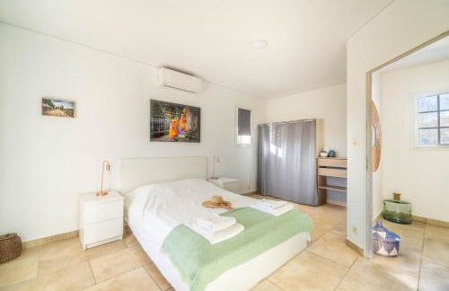 Les Oliviers - Villa climatisée avec piscine - Foto 23