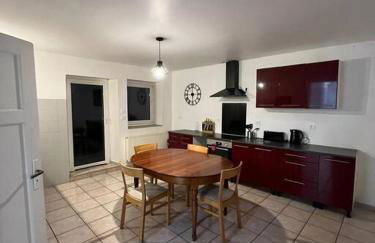 Appartement spacieux 2 chambres 100m2 centre petite ville - Photo 15