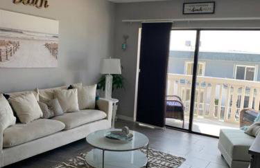 Ormond Beach, fun & loving sun! - Photo 19