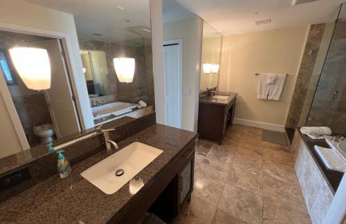 FULL TIME LIC Mgr - LUXURIOUS 3 BED 3 BATH OCEANFRONT SUITE - UPSCALE OCEANFRONT RESORT - INDOOR PICKLEBALL - SPEAKEASY! - Foto 22
