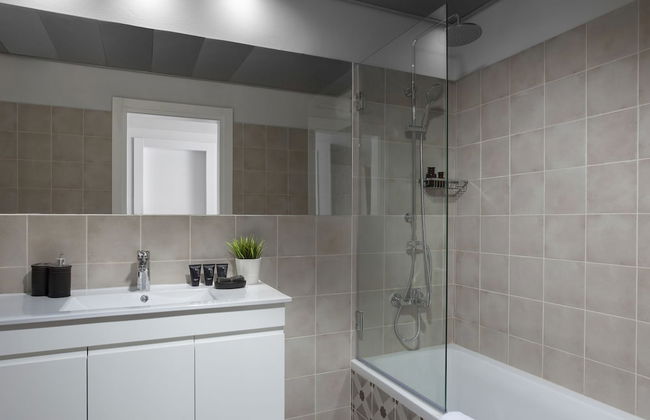 Mr. Katinsky - By TLV2GO - Foto 46