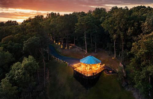 Skyline Yurt: Hot Tub~Wood Stove~WiFi~EVcharger - Foto 12