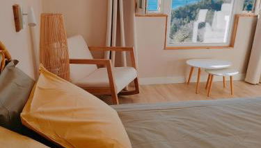 Le Cosy du Plongeoir - T2 neuf avec vue sur le lac de Serre Ponçon et grande terrasse avec jardin - Foto 2